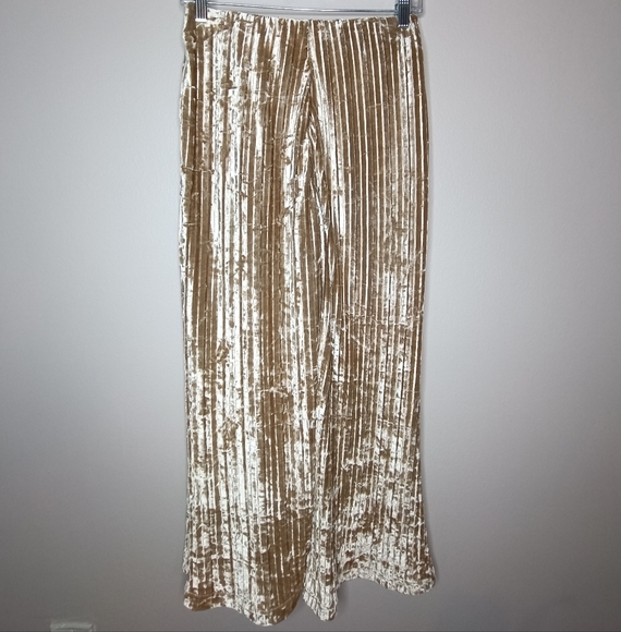 Free People Crinkle Velvet Pleated Wide Leg Trousers in Cream Size S P - Picture 4 of 12